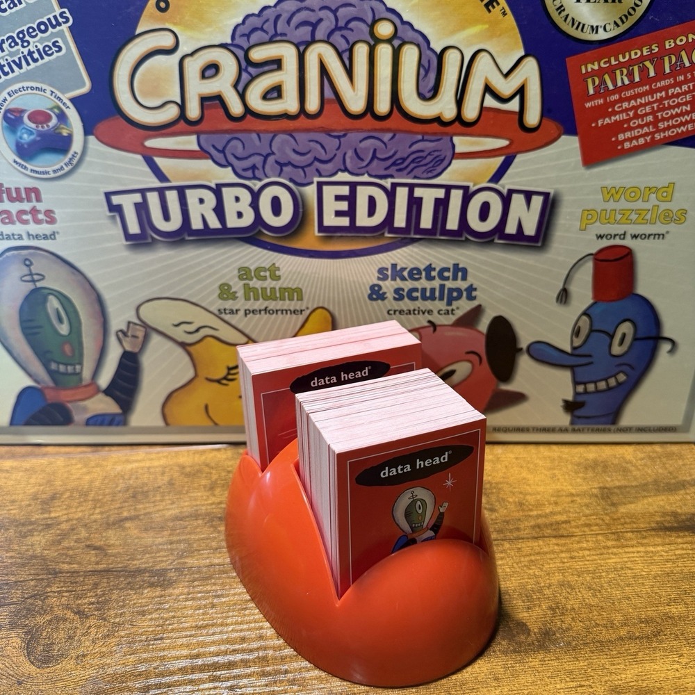 Cranium Turbo Edition Red Card Holder Data Head‎ Cards Replacement Pieces 2004